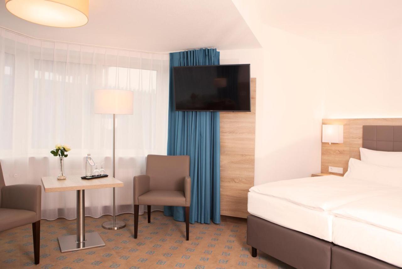 Hotel Frisia Leer Esterno foto