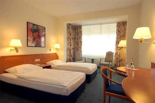 Hotel Frisia Leer Esterno foto
